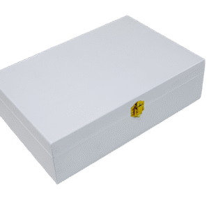 Drvena kutija za krsne setove bijelo lakirana K-411