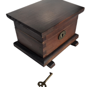 Ukrasna rustikalna škrinjica sa bravicom K-221bs